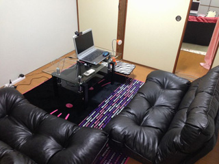 博多祇園2号店チャットレディー専用ルーム風景2