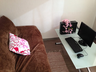 香川香西チャットルーム風景01です